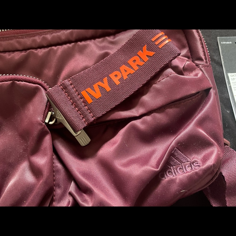 Adidas x Beyonce “Ivy Park” Harnness Bag - Picture 1 of 4